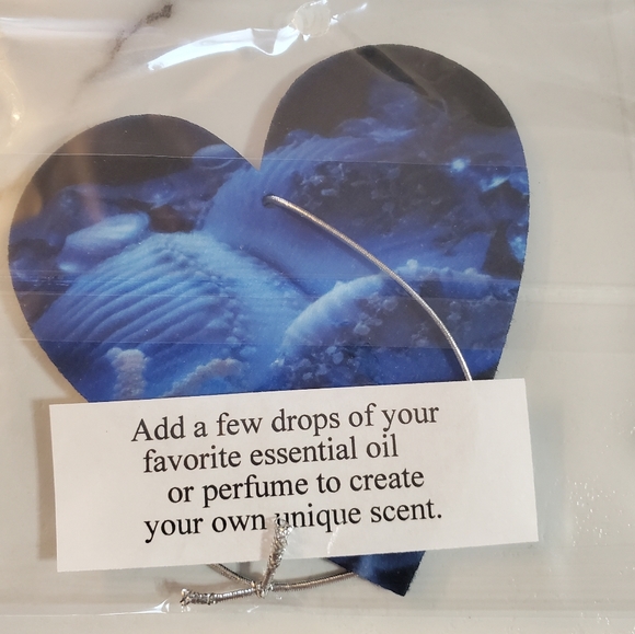 Under the Sea Heart Shaped Car Air Freshener - Picture 3 of 5